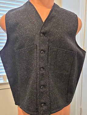 Filson Mackinaw Wool Vest Mens 3XL Charcoal NWT Made in USA